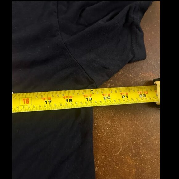 Gold Gym American Flag Tee - Picture 2 of 4